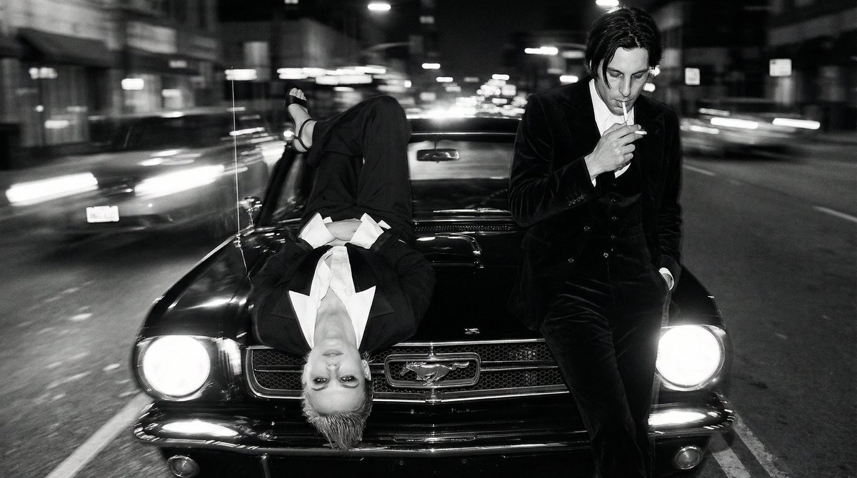 Automobile editorial photograph 3